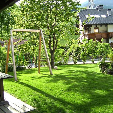 Appartements Haus Bachmann Innichen Exteriör bild
