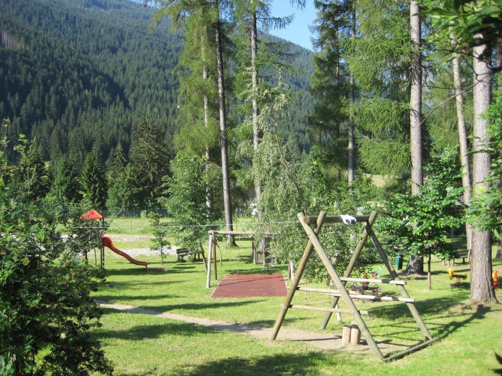Appartements Haus Bachmann Innichen Exteriör bild
