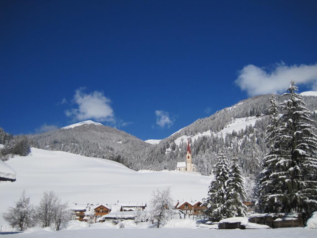 Appartements Haus Bachmann Innichen Exteriör bild