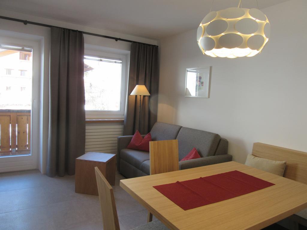 Appartements Haus Bachmann Innichen Exteriör bild